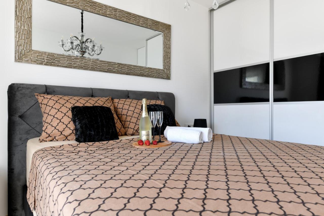 Lauris Luxury Apartment Zadar Eksteriør bilde